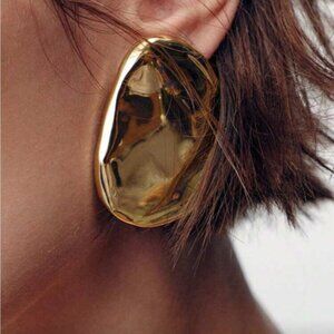 New! Zara Gold Asymmetrical Statement Earrings NWOT